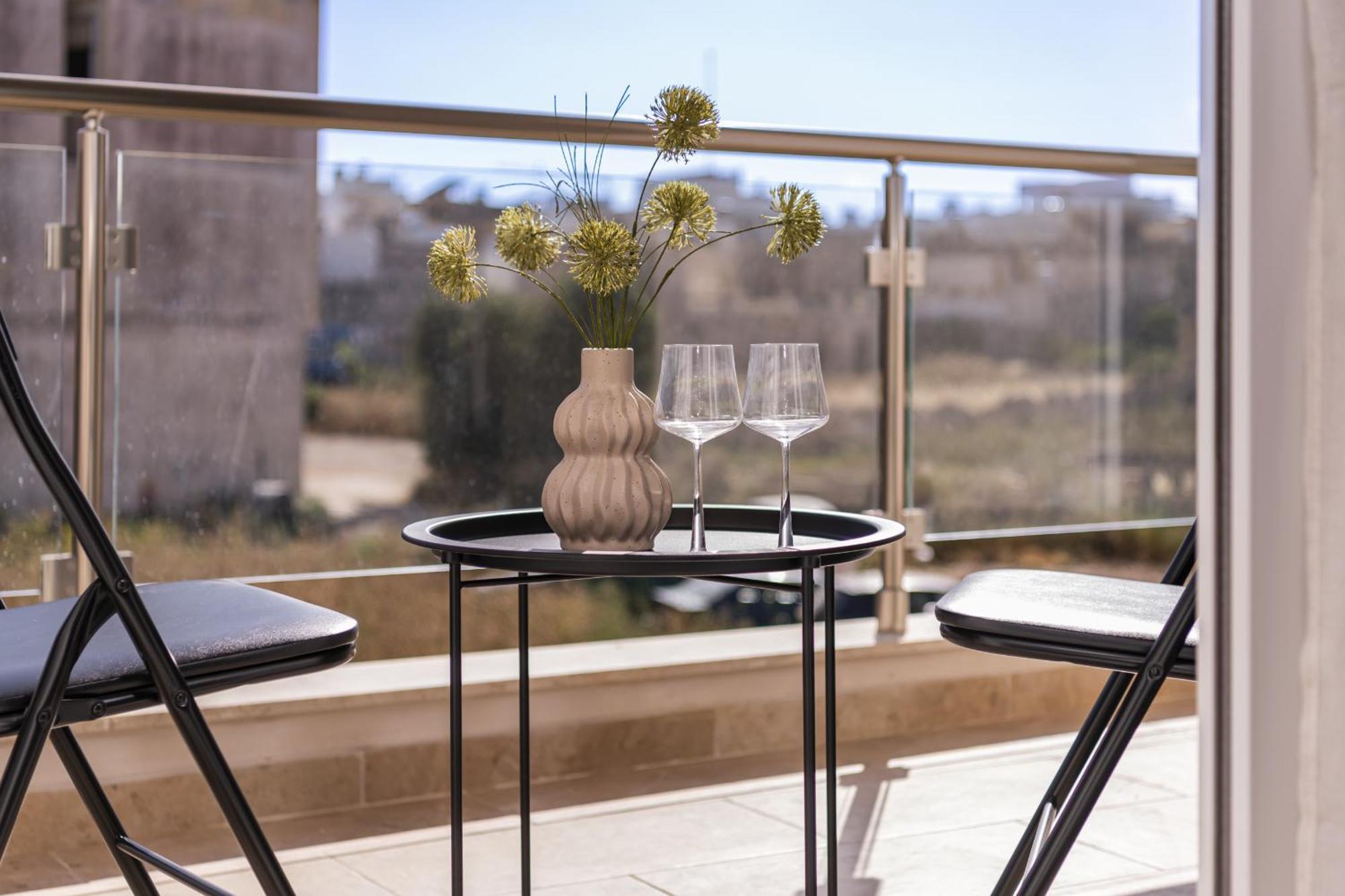 Your Overseas Home In Malta! Żabbar Extérieur photo