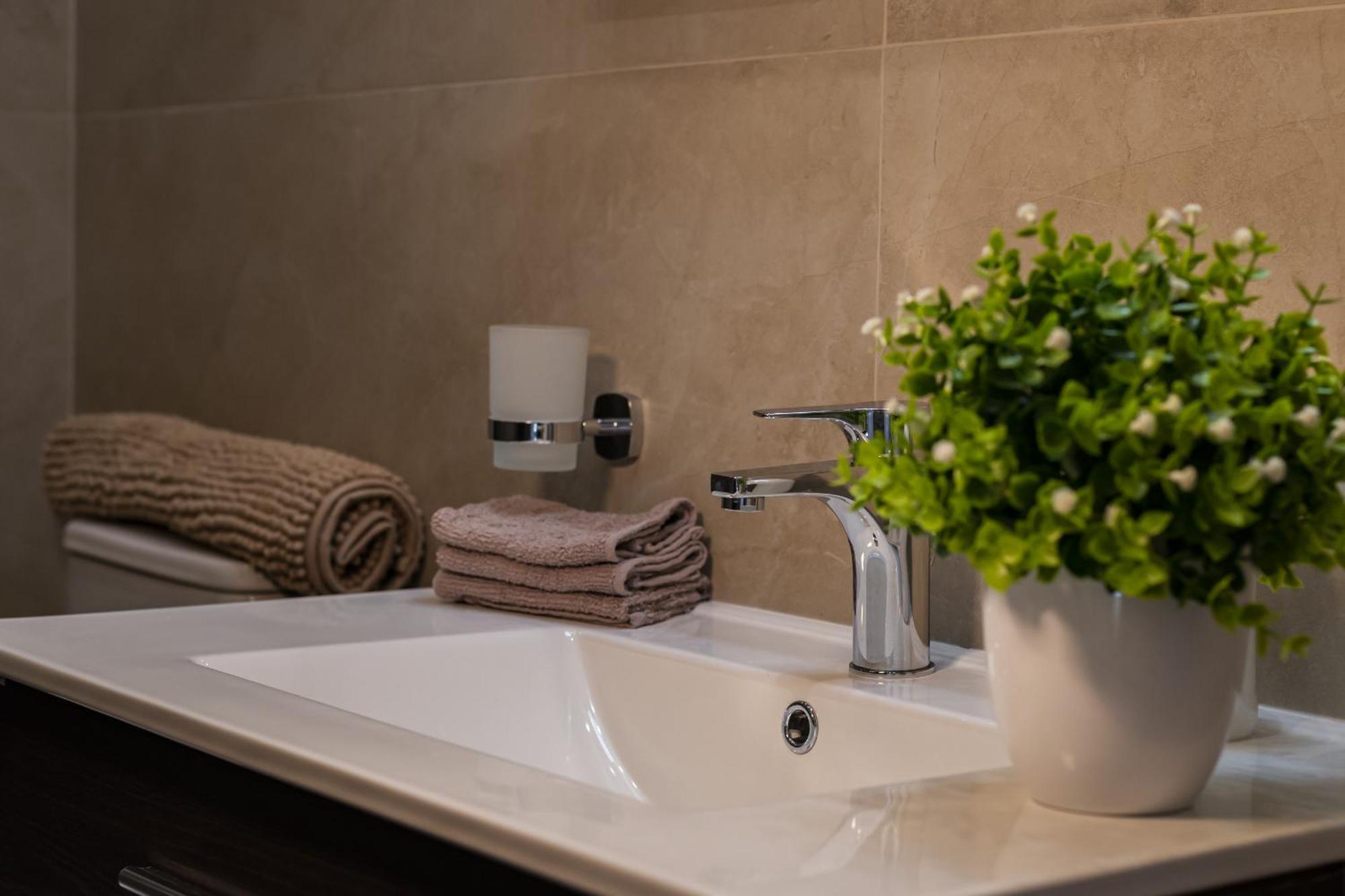 Your Overseas Home In Malta! Żabbar Extérieur photo